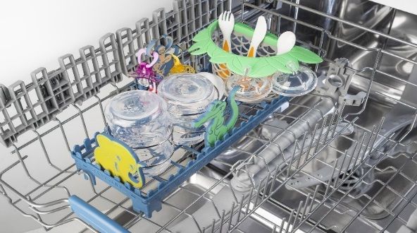 Indesit eXtra Hygienic Dishwasher