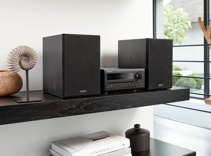 Denon D-T1 – сверхкомпактная микро Hi-Fi система